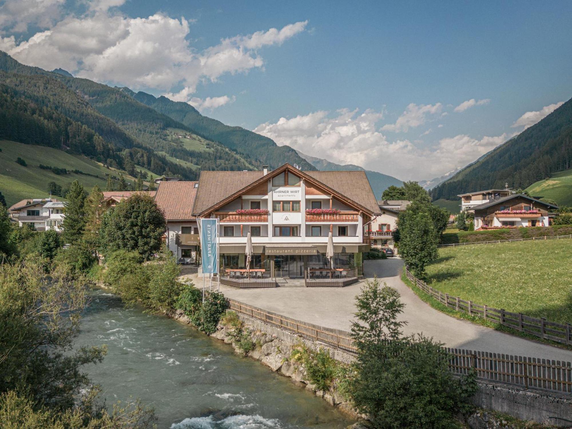 Ahrner Wirt Apartments Ahrntal ภายนอก รูปภาพ