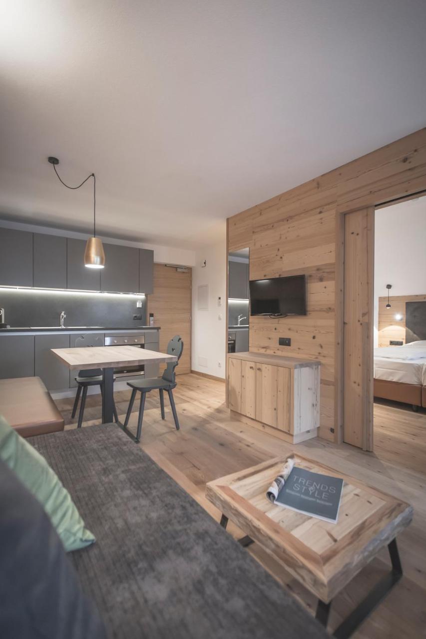 Ahrner Wirt Apartments Ahrntal ภายนอก รูปภาพ