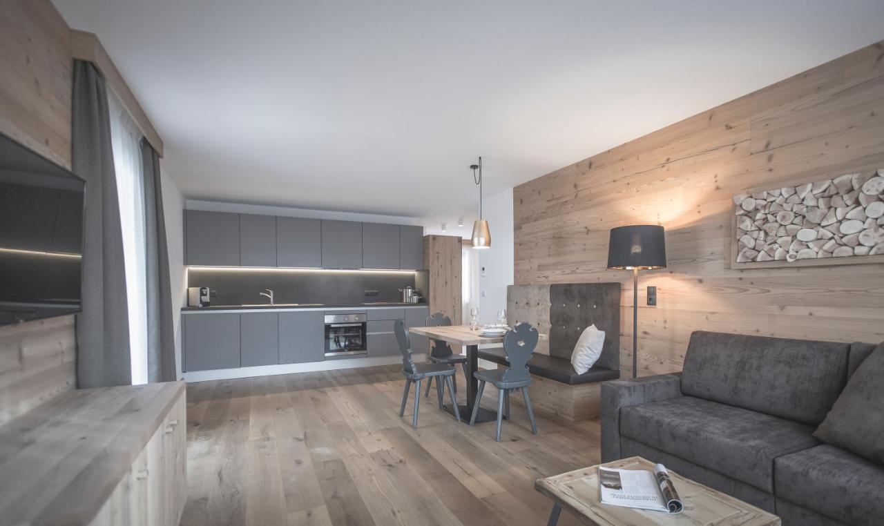 Ahrner Wirt Apartments Ahrntal ภายนอก รูปภาพ