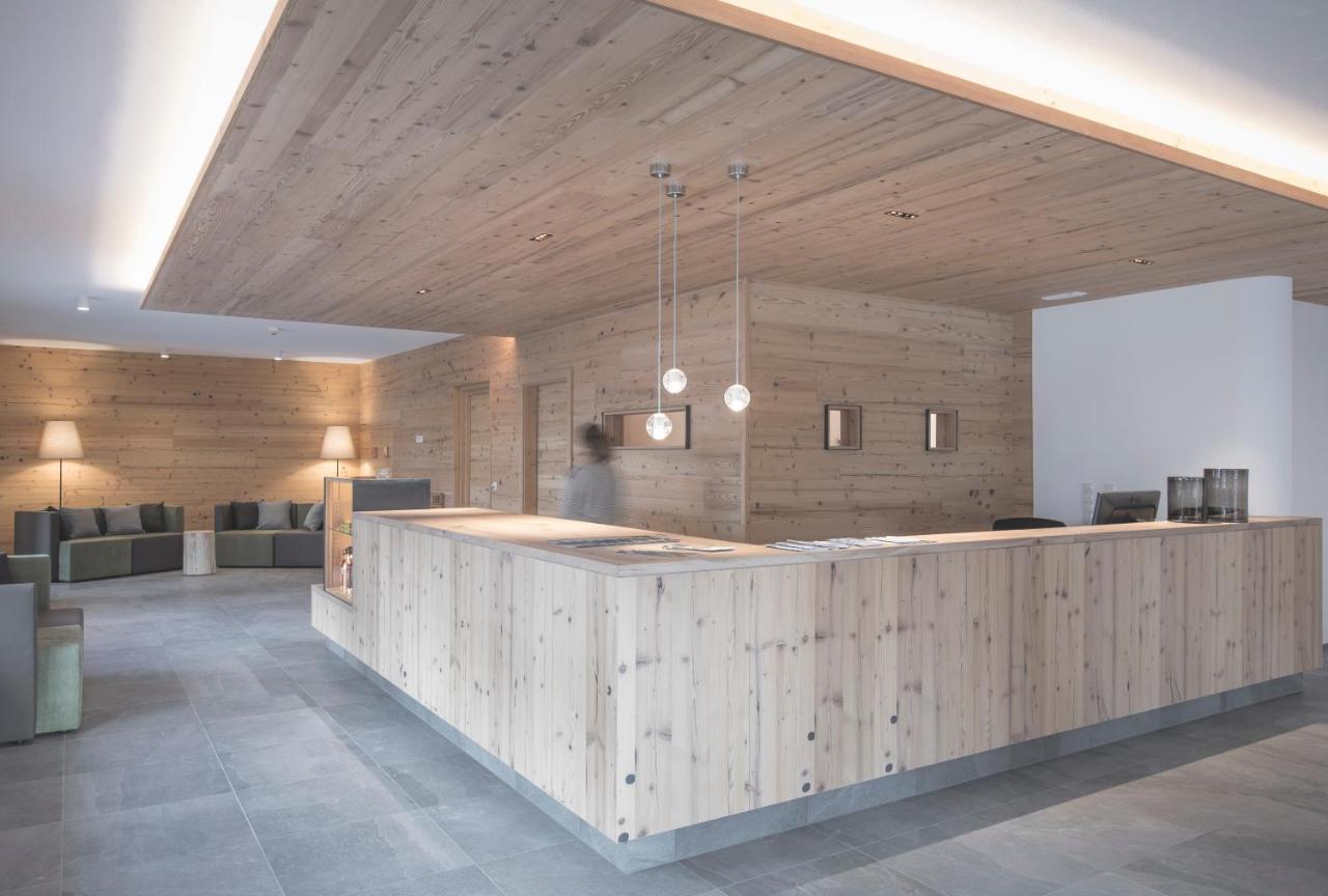 Ahrner Wirt Apartments Ahrntal ภายนอก รูปภาพ