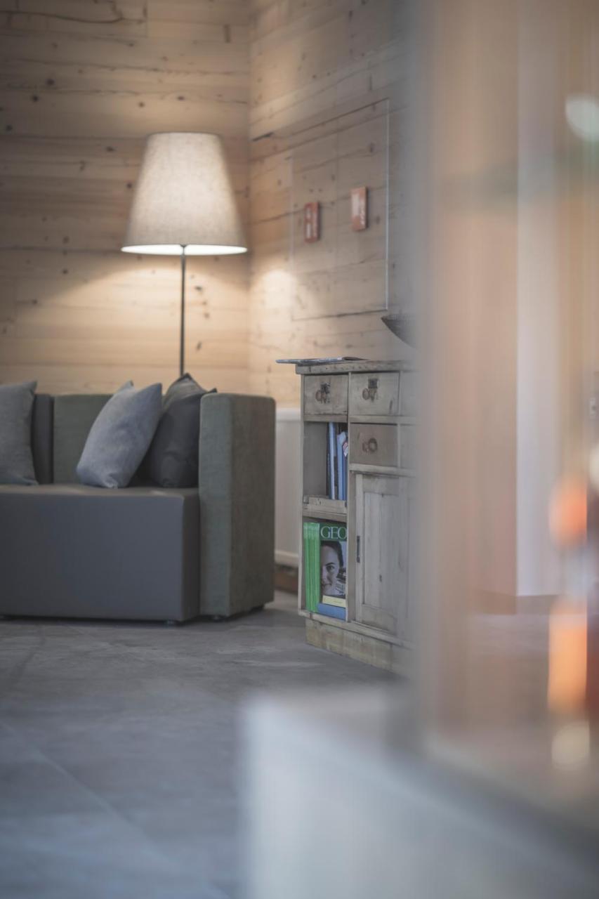 Ahrner Wirt Apartments Ahrntal ภายนอก รูปภาพ