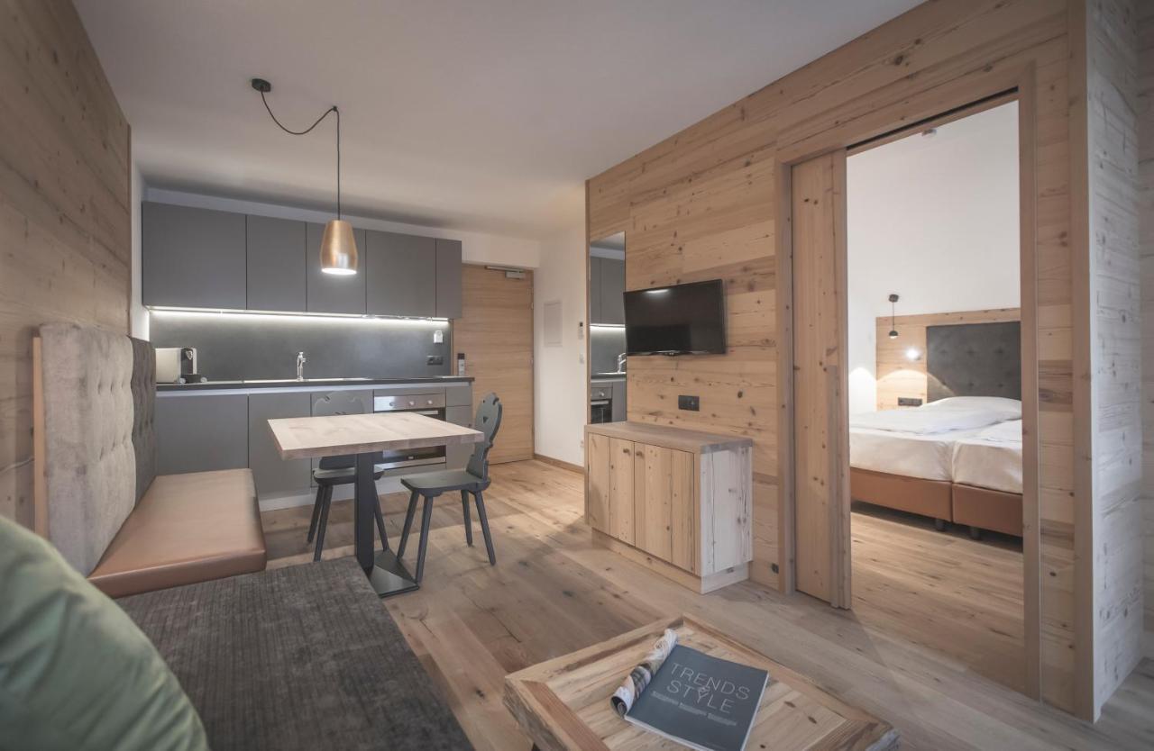 Ahrner Wirt Apartments Ahrntal ภายนอก รูปภาพ