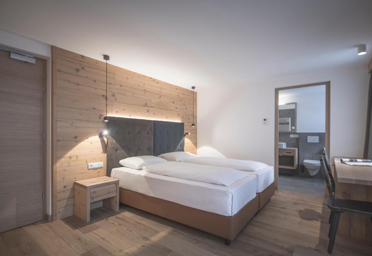 Ahrner Wirt Apartments Ahrntal ภายนอก รูปภาพ