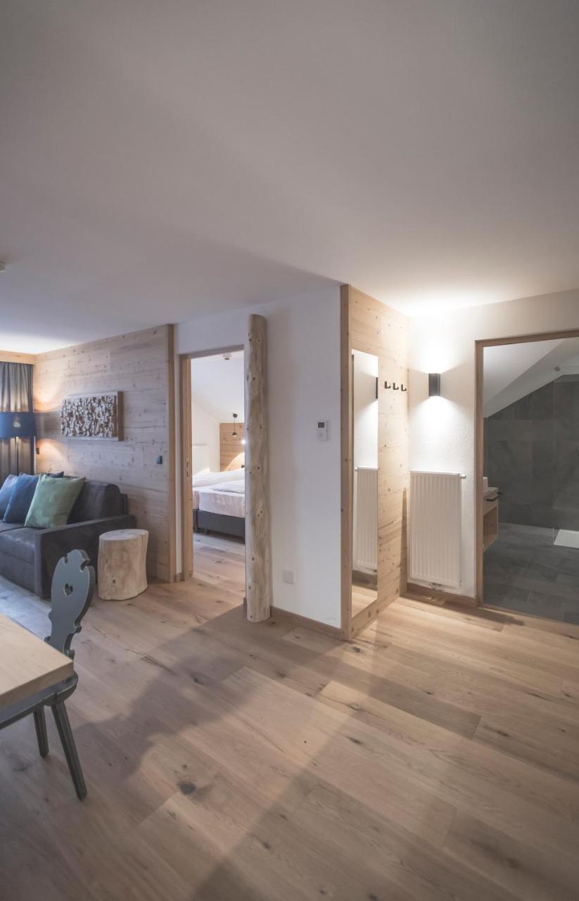 Ahrner Wirt Apartments Ahrntal ภายนอก รูปภาพ