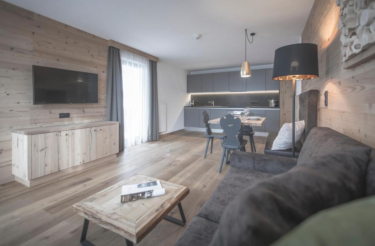 Ahrner Wirt Apartments Ahrntal ภายนอก รูปภาพ